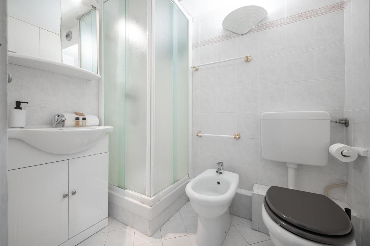 Appartement 4 Pers A 50M De La Plage, Avec Piscine Рокебрюн — Кап-Мартен Экстерьер фото